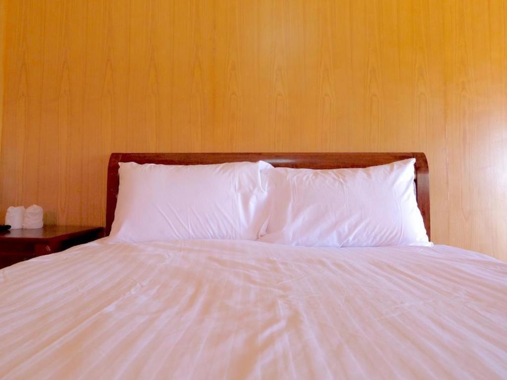 Prakaithong Hotel Amphoe Sawang Daen Din Екстер'єр фото